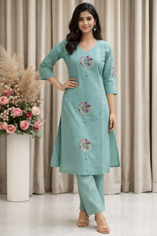 COTTON KURTA WITH THREAD WORK